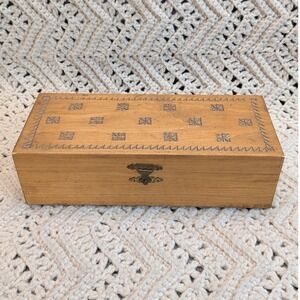 Vintage Hand Carved Wooden Trinket Jewelry Box Lined Rectangular Latch 9.5in